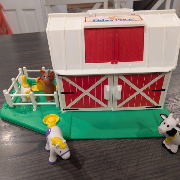 Fisher Price Little Farm & Animals - Picture 5 of 16